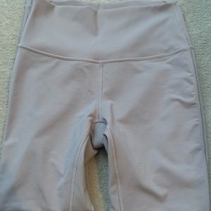 Lululemon size 6 leggings